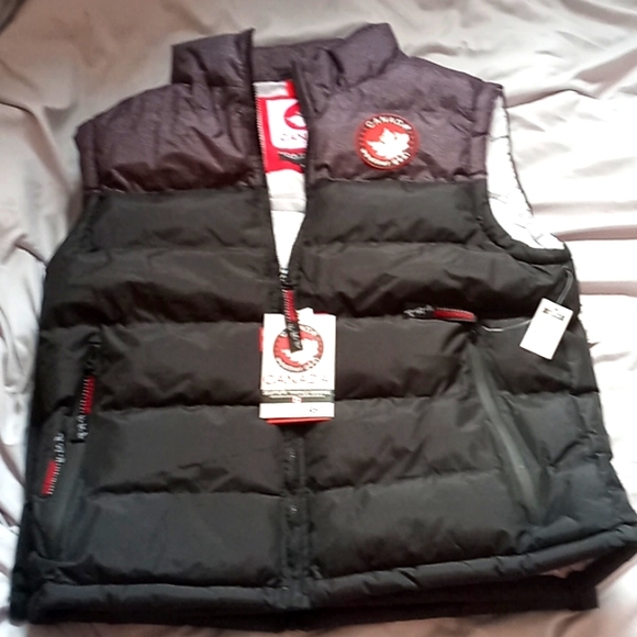 Canada Weathergear vest - Picture 1 of 2